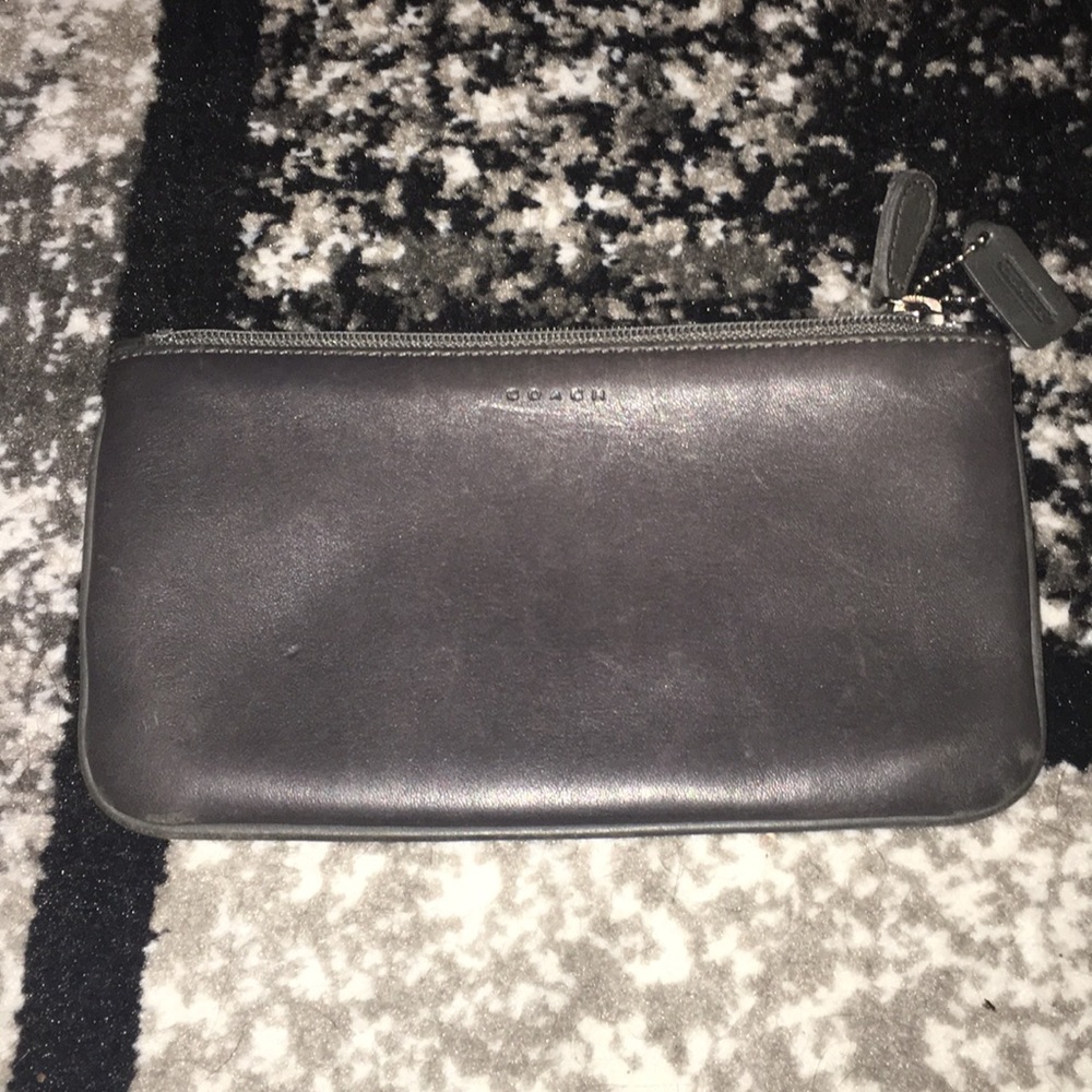 Sold! 🚫Genuine leather COACH small bag/clutch